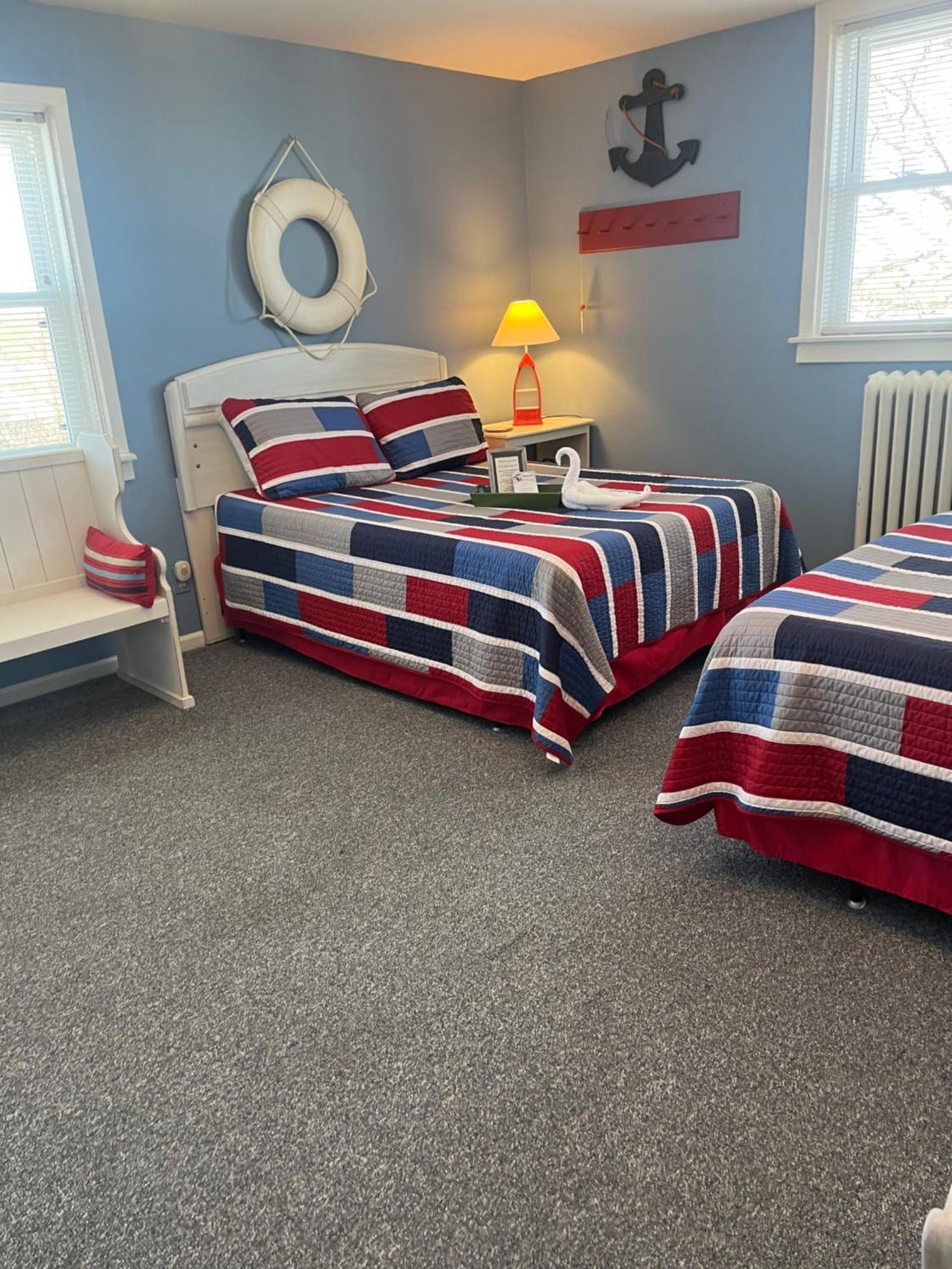 Chateau Country And Captain's Bed and breakfast Clayton