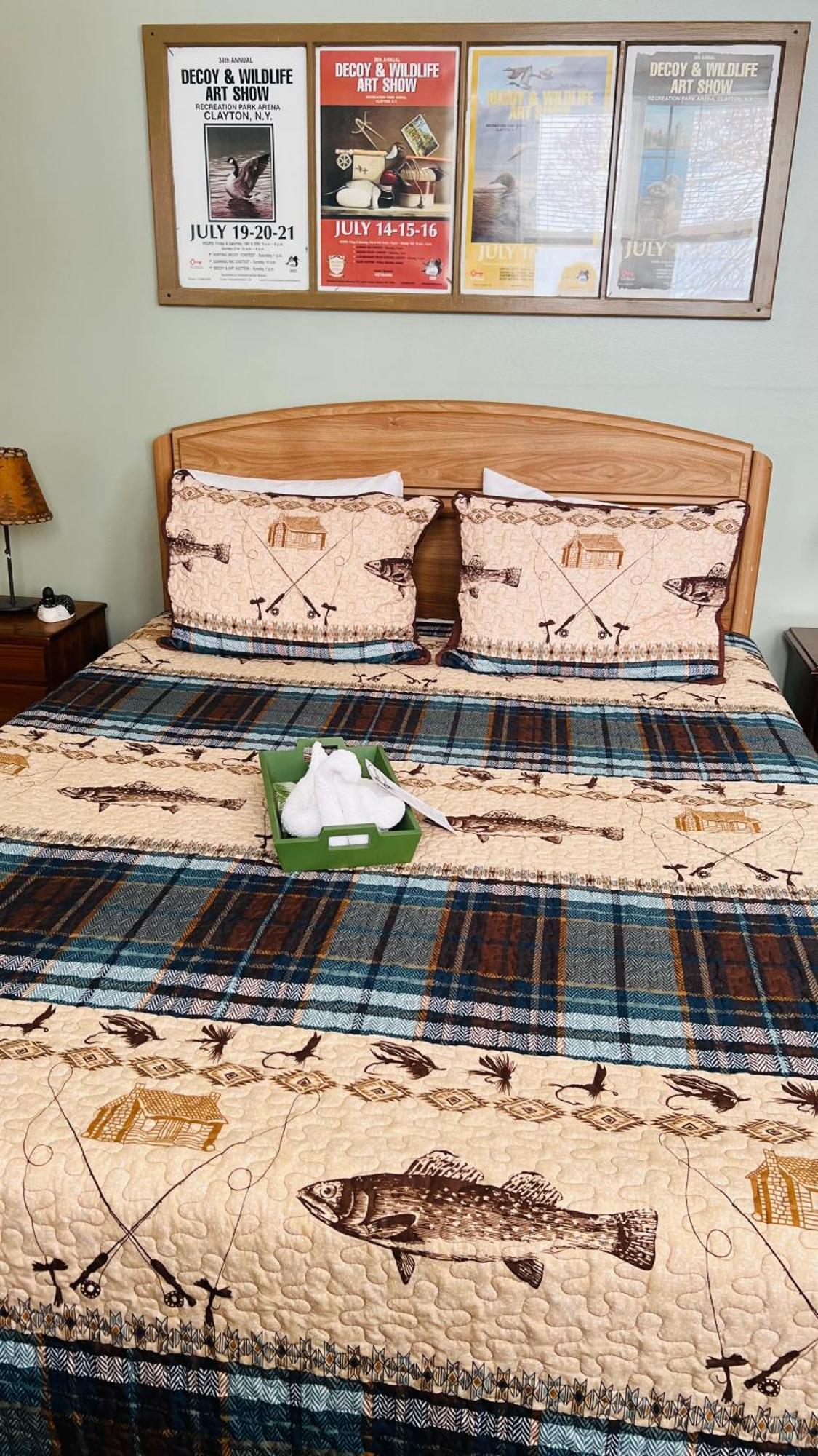Chateau Country And Captain's Bed and breakfast *